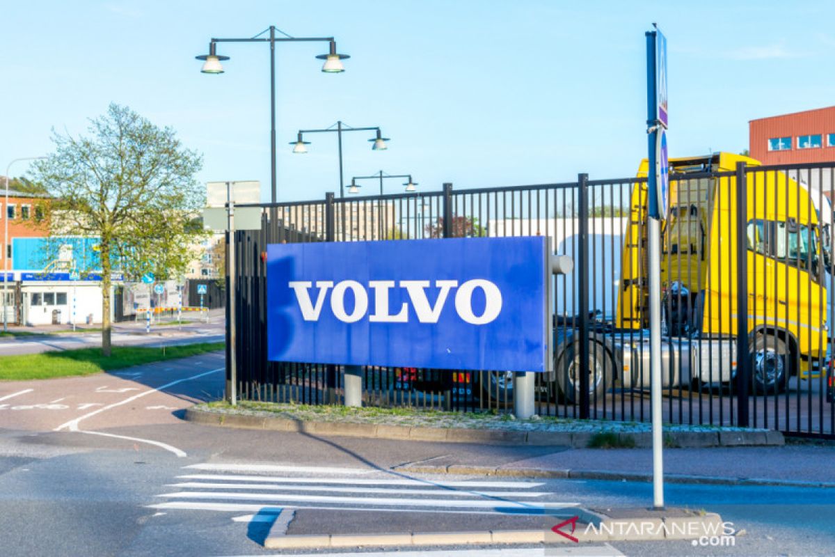 Volvo hentikan produksi di Eropa dan AS