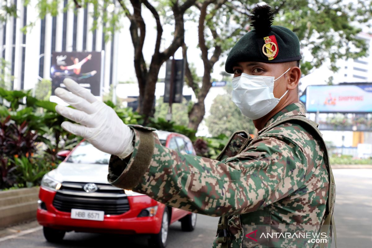 Malaysia kerahkan pasukan militer tegakkan pembatasan terkait Virus Corona