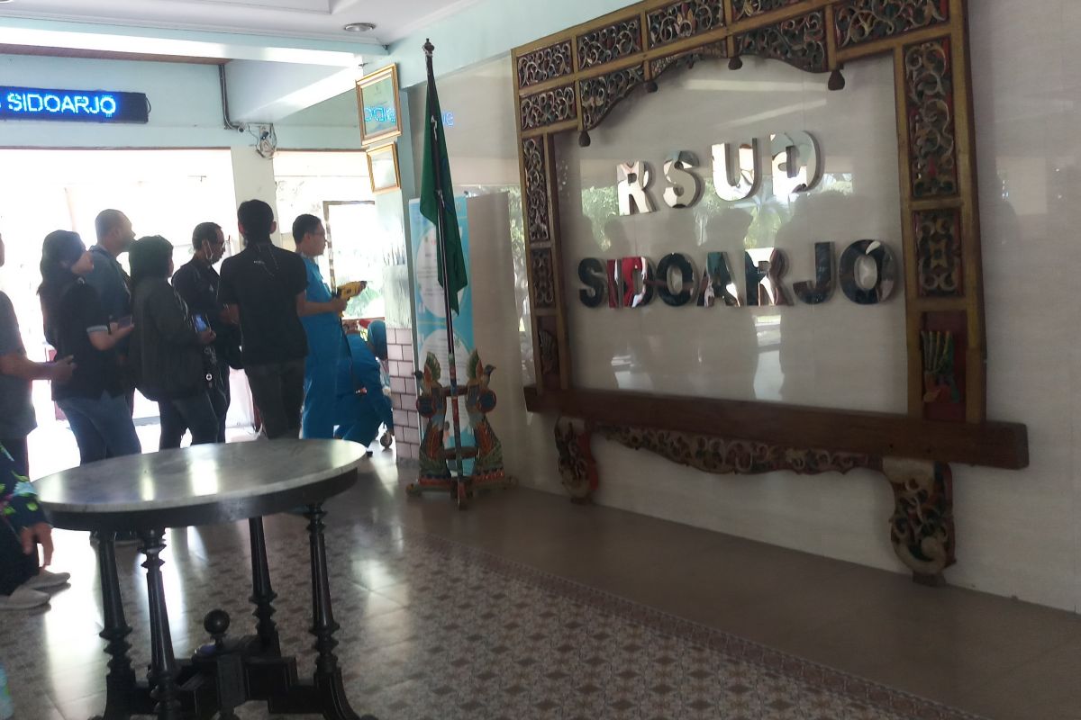 Kabupaten Sidoarjo rawat 10 orang PDP