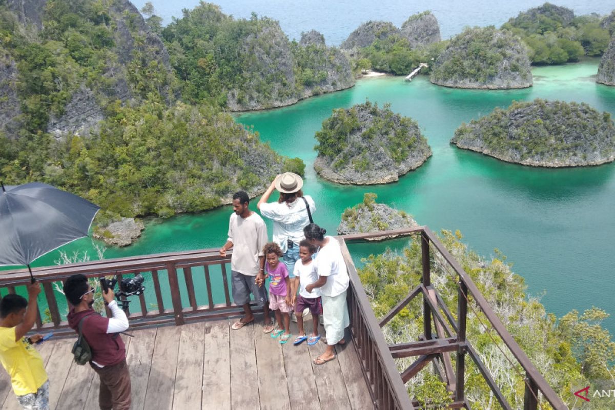 Warga Jerman di Papua Barat diimbau segera pulang