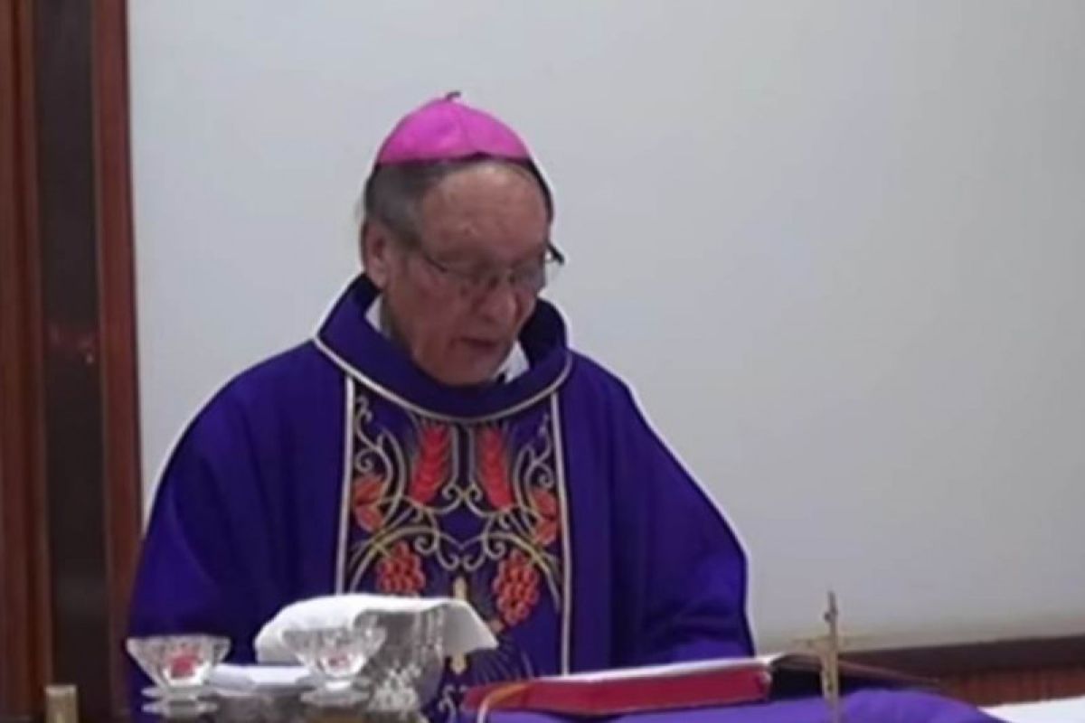 Uskup Turang  ajak umat taati protokol penanganan COVID-19