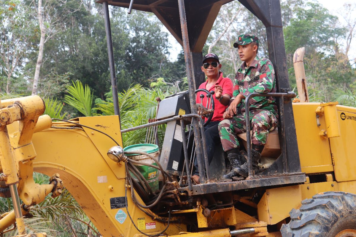 Progres pengerjaan badan jalan di Jonti tunjukan kemajuan