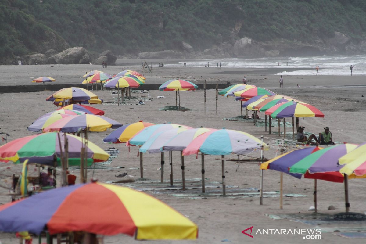 Pantai Parangtritis ditutup hingga 31 Mei