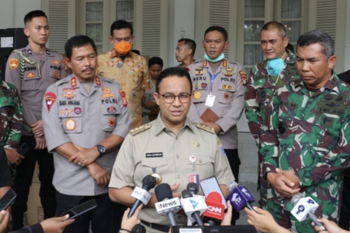 Anies sebut kegiatan berkumpul dalam jumlah besar akan ditindak