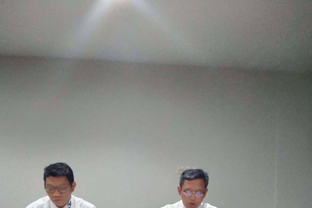 Rapat Dewan Gubernur Bank Indonesia turunkan suku bunga