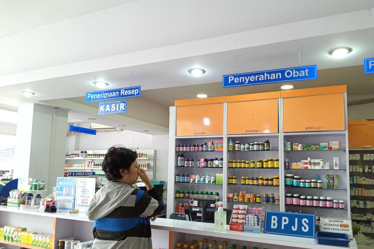Dinkes Padang larang masyarakat konsumsi klorokuin tanpa resep dokter, ini bahayanya bagi kesehatan