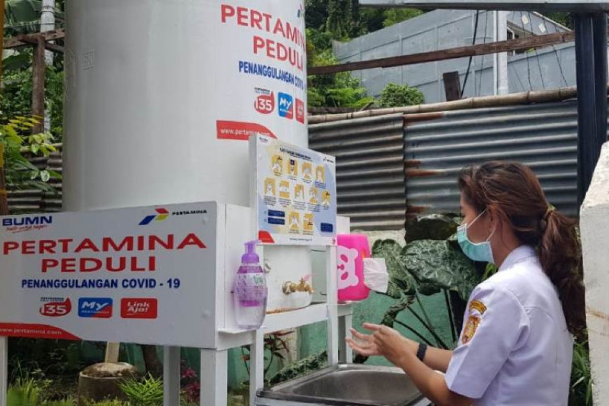 Pertamina tambah bantuan tandon air cuci tangan untuk cegah virus corona