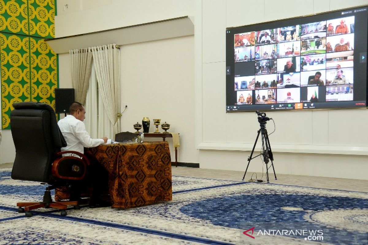 Gubernur Sumut imbau kepala daerah instruksikan warga untuk berada di rumah