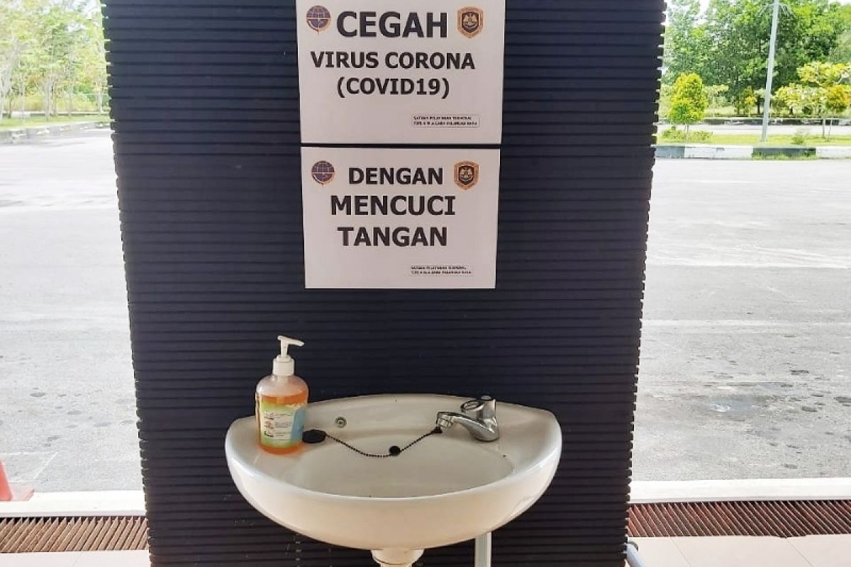 Terminal WA Gara sediakan tempat cuci tangan cegah COVID-19