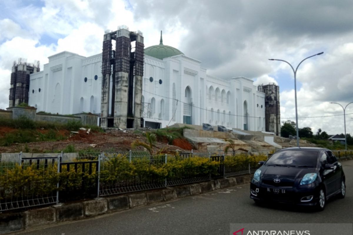 Nagan Raya anggarkan Rp10 miliar pasang batu giok di masjid agung