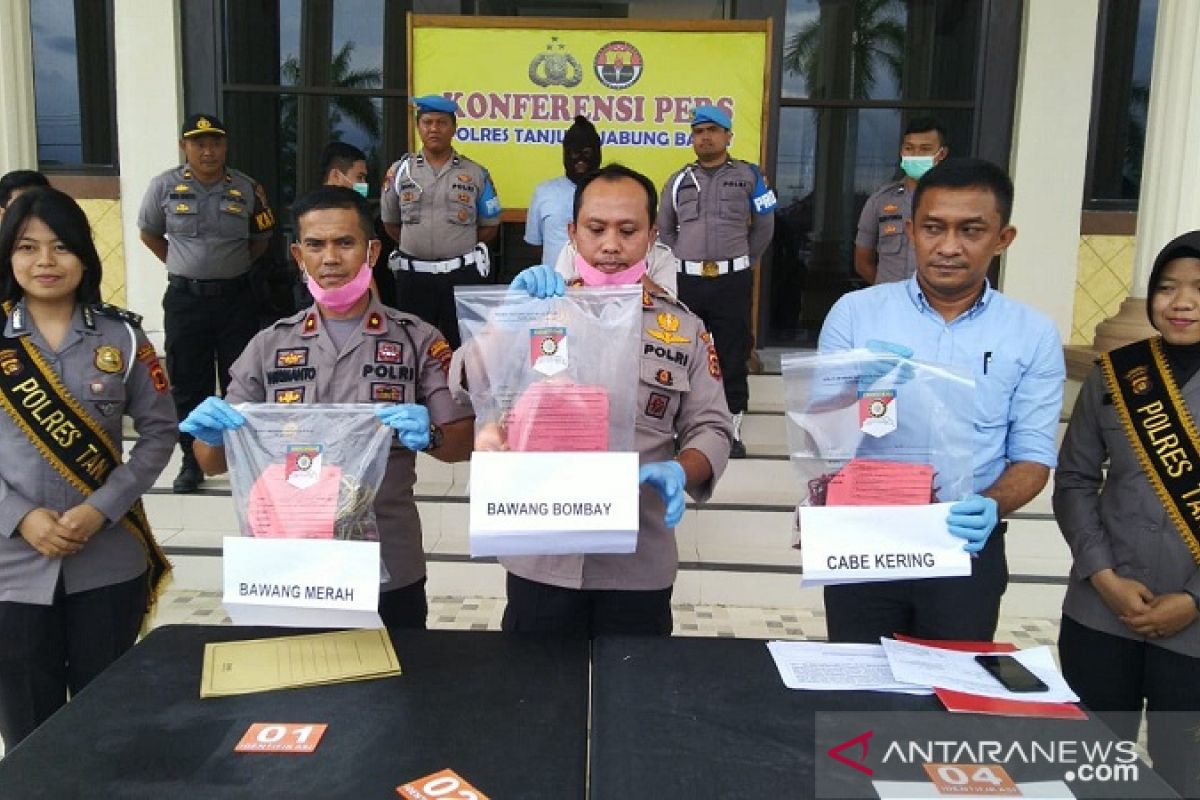 Polisi Tanjabbar ungkap penyelundupan 250 ton bawang bombay