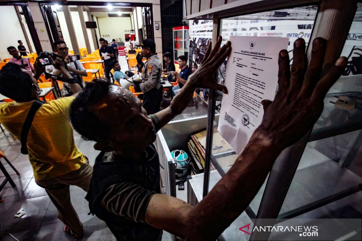 Polres Bangka Tengah imbau warga hindari nongkrong di warung kopi