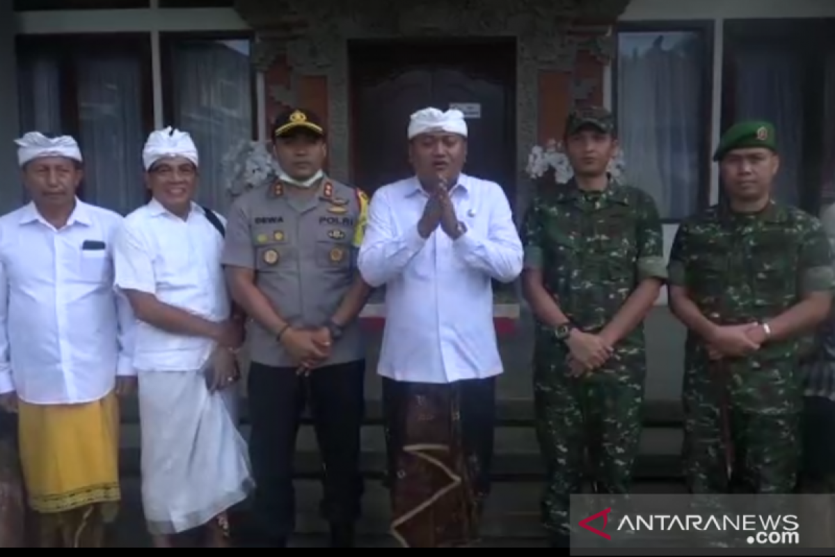 Pemerintah Kabupaten Gianyar minta warga tidak keluar rumah