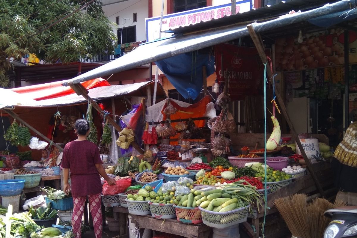 Aktivitas pasar di Makassar dan Kabupaten Maros menurun