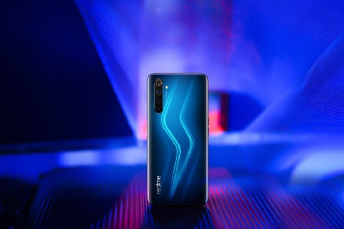 Akibat rupiah lemah, harga ponsel Realme naik