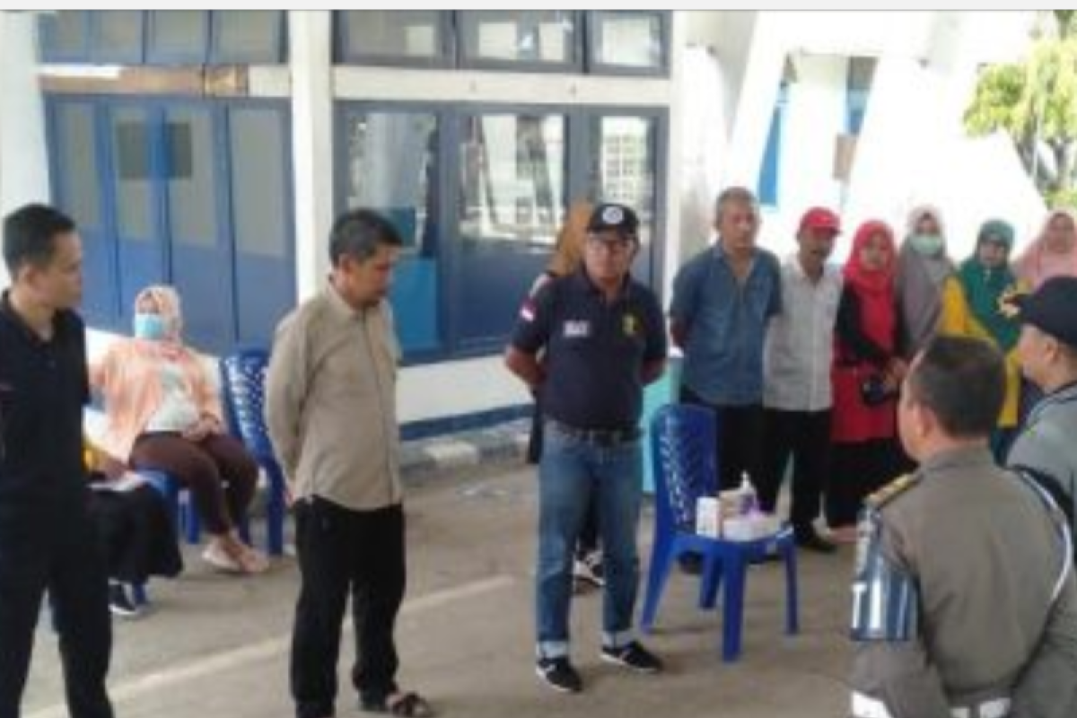 Pemkab Sijunjung dirikan posko di perbatasan dengan Riau