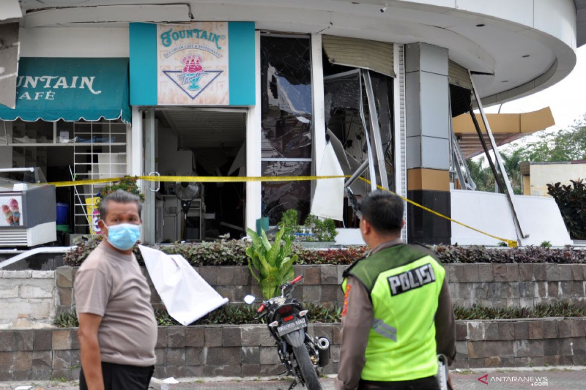 Dua orang luka bakar akibat ledakan di Plaza Ramayana Medan