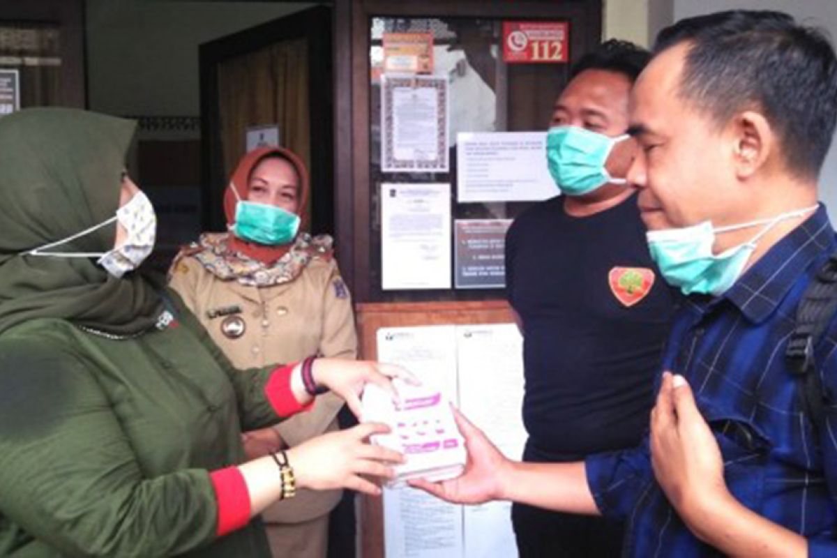 Fraksi PKB soroti bahan penyemprotan disinfektan di Surabaya