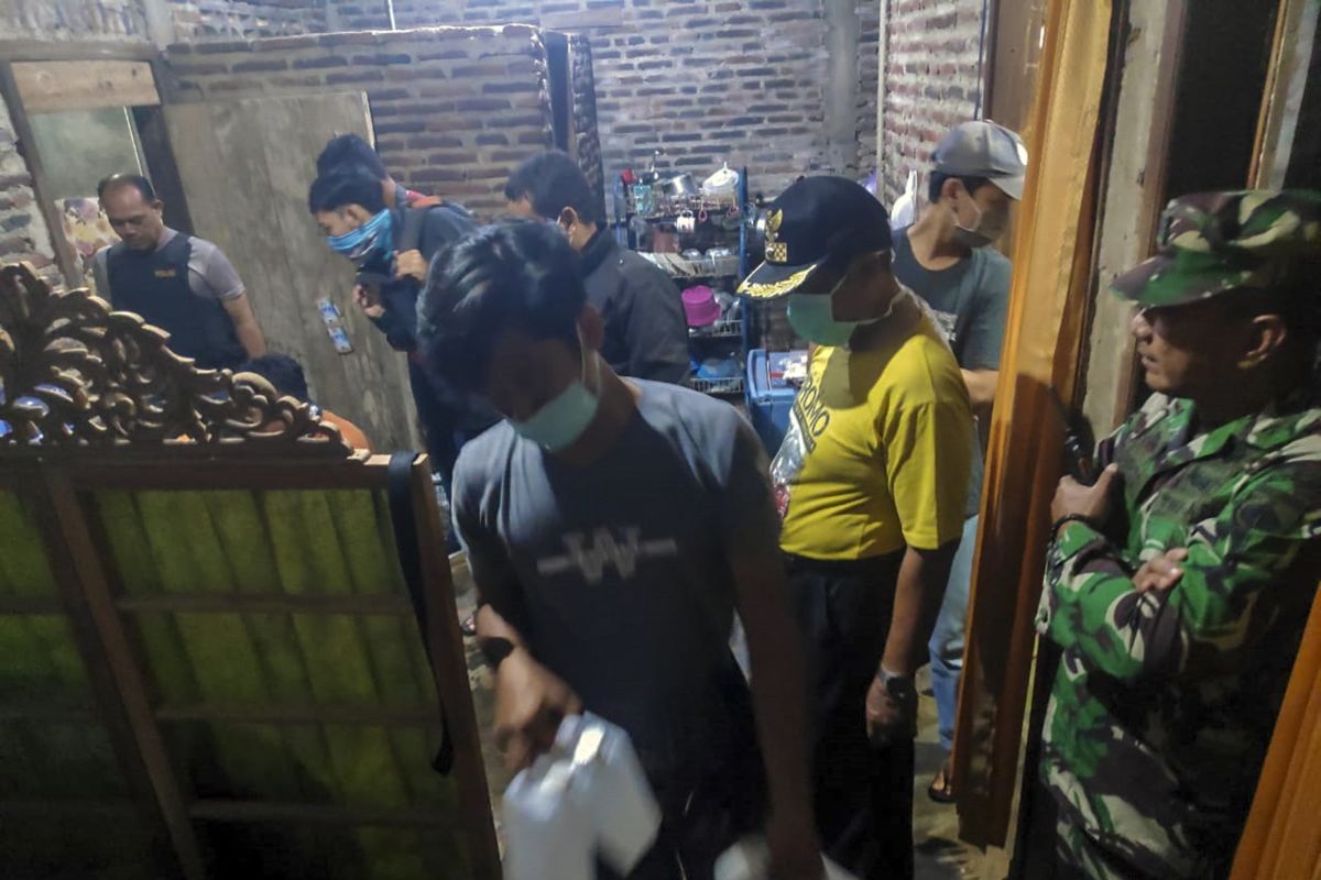 Densus 88 Antiteror tembak mati terduga teroris di Batang Jateng