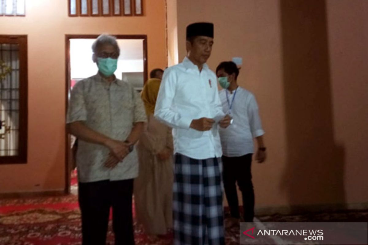 Rumah duka ibunda Presiden Joko Widodo tanpa kepadatan pelayat