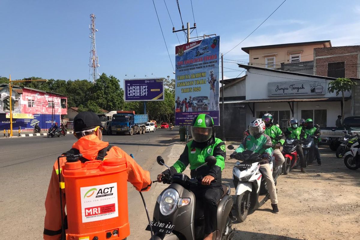 ACT-MRI semprot pangkalan ojek di Banda Aceh dengan cairan antikuman