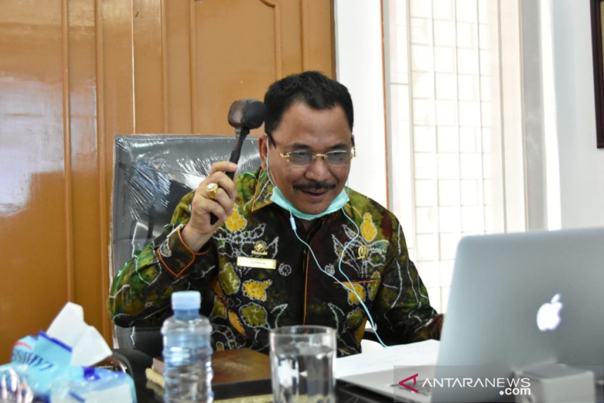 Banmus DPRD Kalsel rapat gunakan video conference