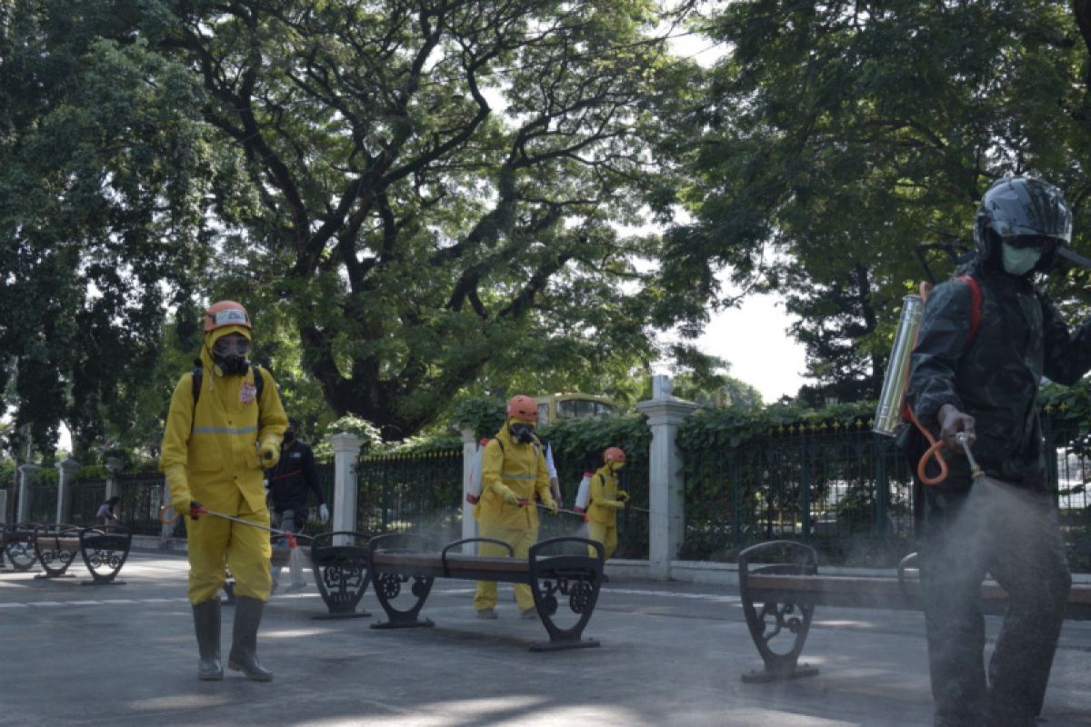 Korem Pamungkas-ACT DIY semprot disinfektan Titik Nol Yogyakarta cegah COVID-19