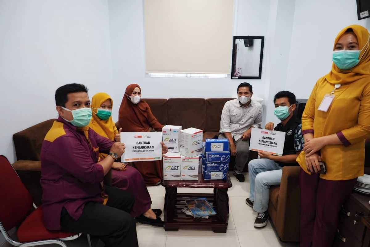 ACT Riau distribusi masker di sejumlah RS di Pekanbaru