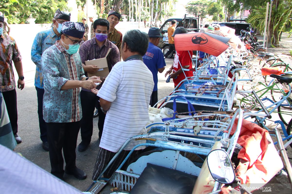 Mensos usulkan perluasan penerima bansos di pusat penularan COVID-19