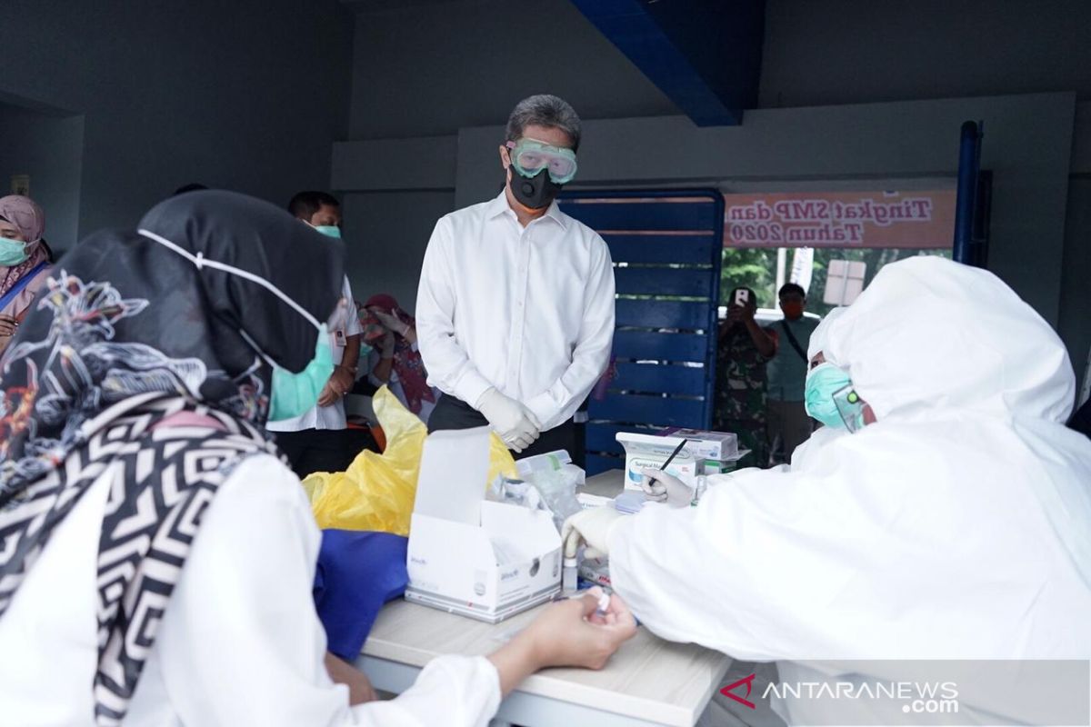 Pemkot Bogor awasi penyemprotan disinfektan