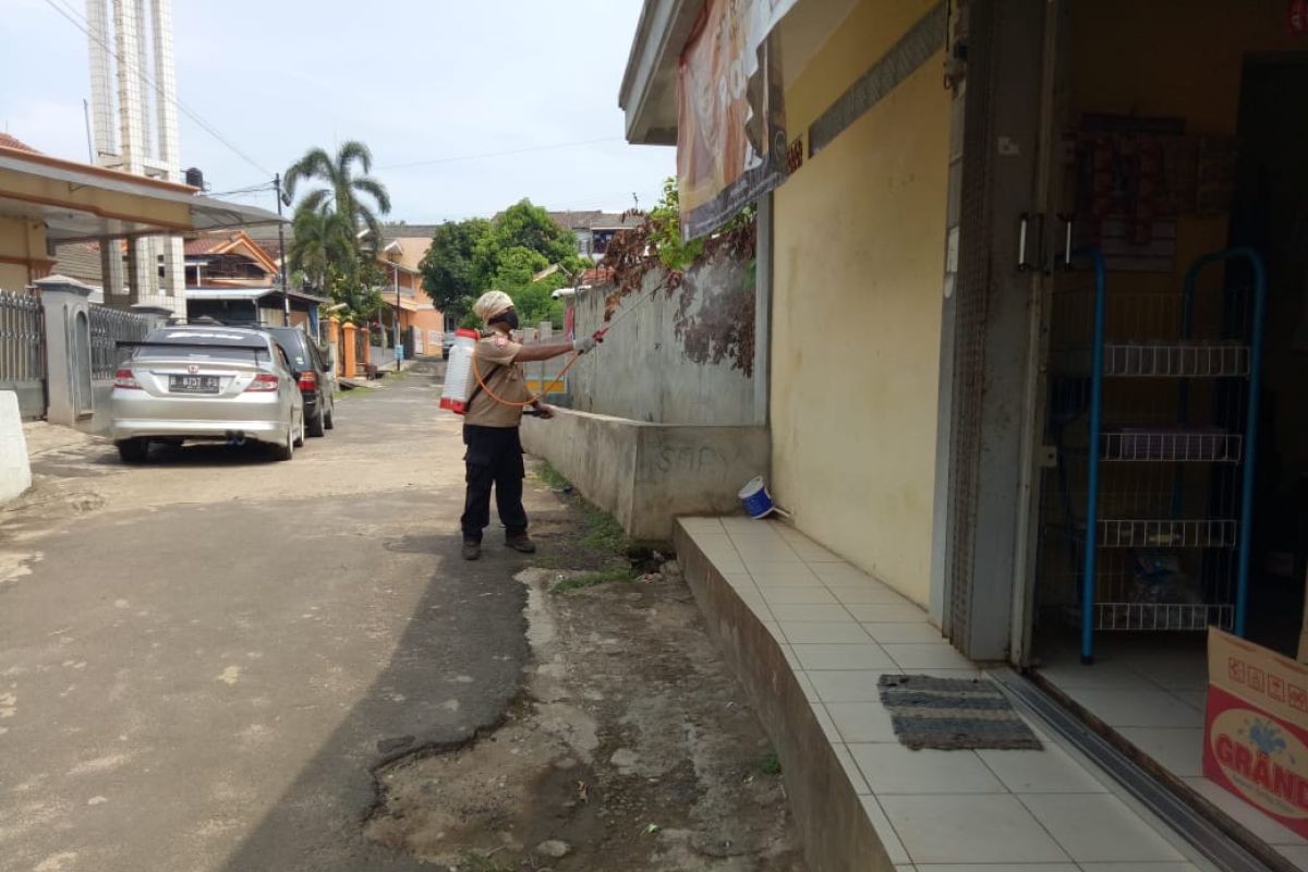 Tagana Korwil Lampung lakukan penyemprotan disinfektan