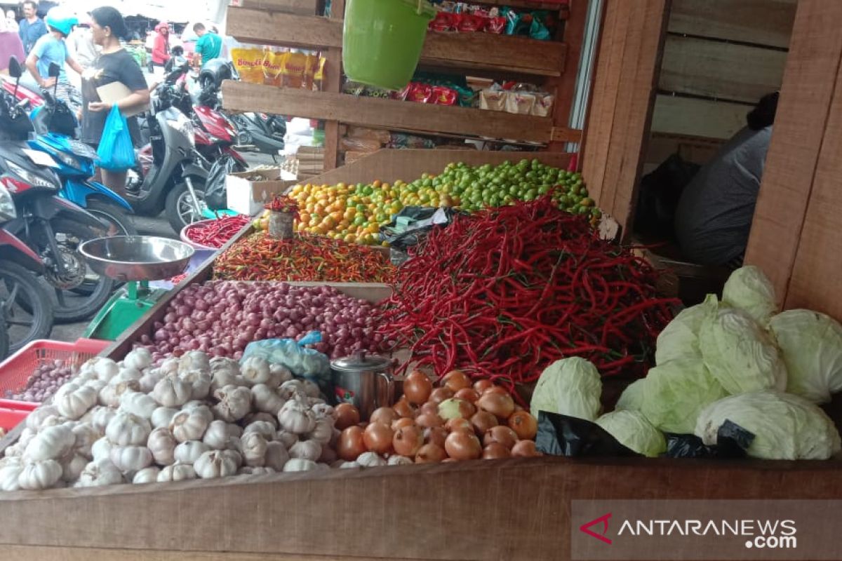 Harga bawang dan cabai di Ambon naik