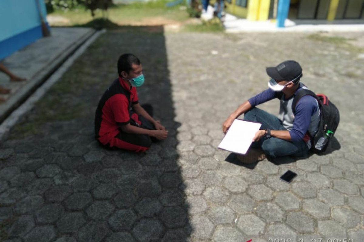 Diusir Malaysia, kesehatan TKI bermasalah di Tanjungpinang diperiksa