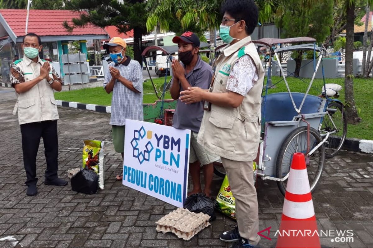 YBM PT PLN peduli keluarga miskin di masa pandemi COVID-19