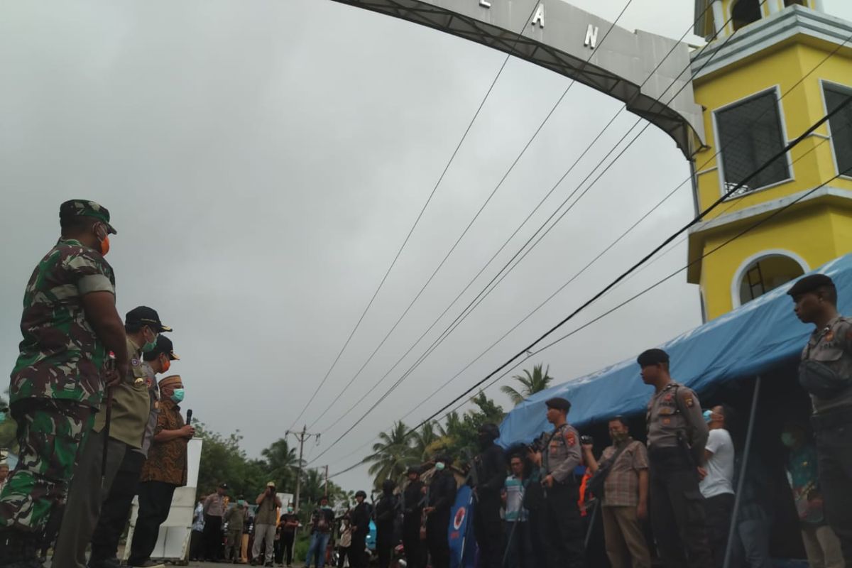 Perbatasan darat Gorontalo ditutup pukul 18.00 hingga 06.00 Wita