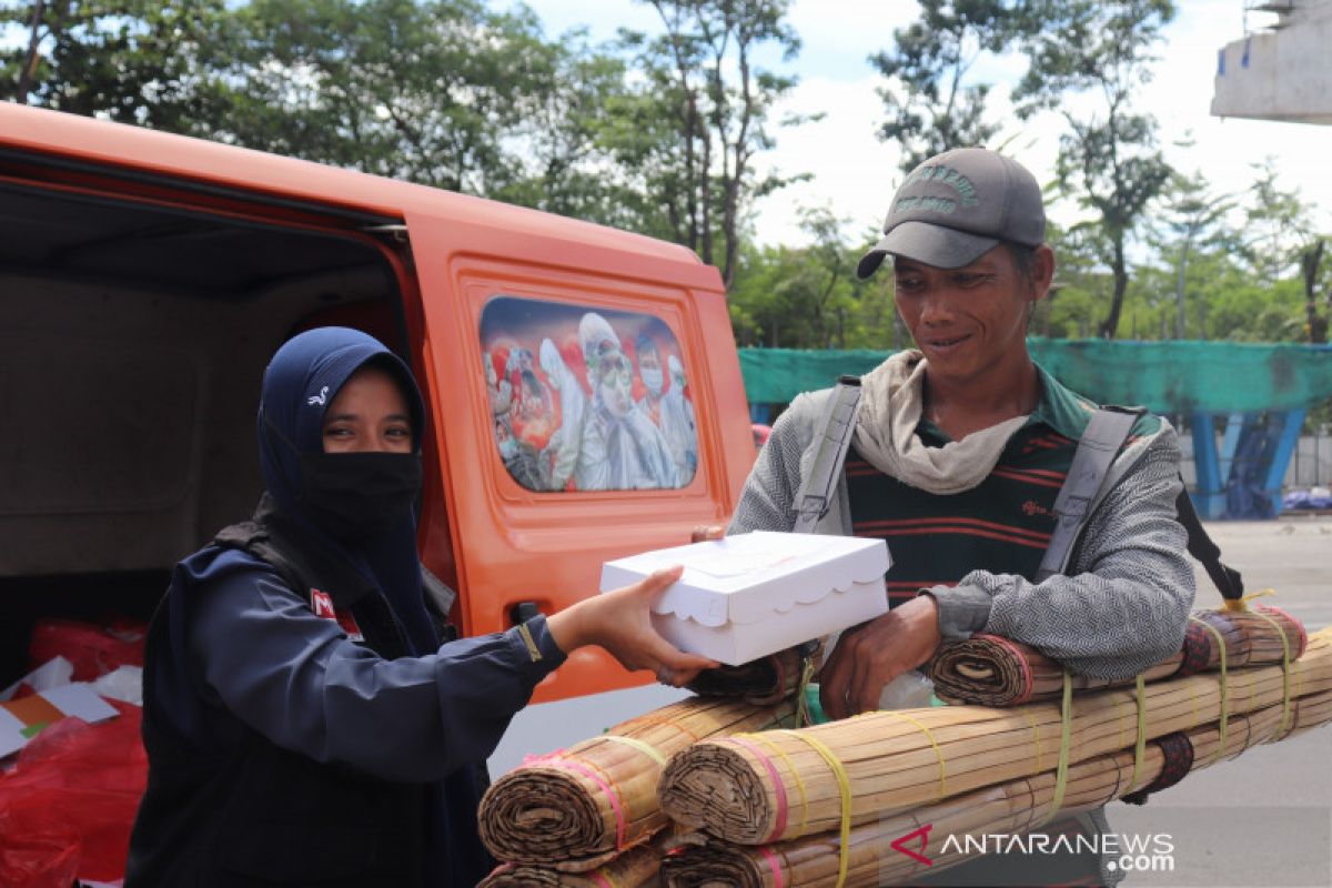 ACT Sulsel gelar operasi makan gratis untuk warga terdampak COVID-19