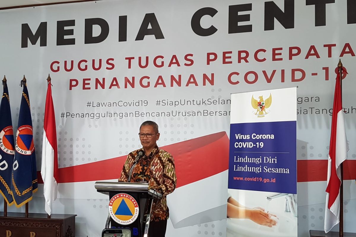 Jubir Pemerintah Achmad: Hasil negatif tes cepat tidak jamin bebas COVID-19