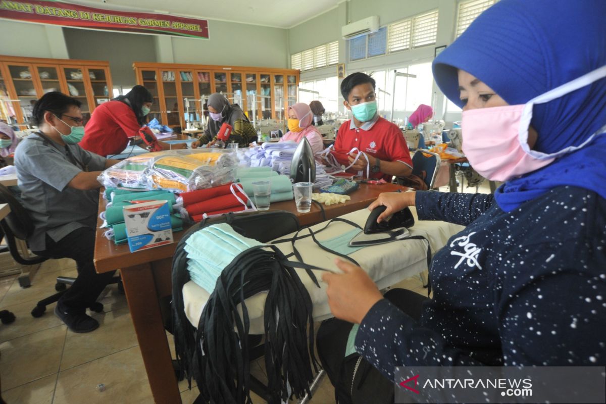 UMKM binaan Dinas Koperasi UKM Sleman siap memenuhi kebutuhan APD