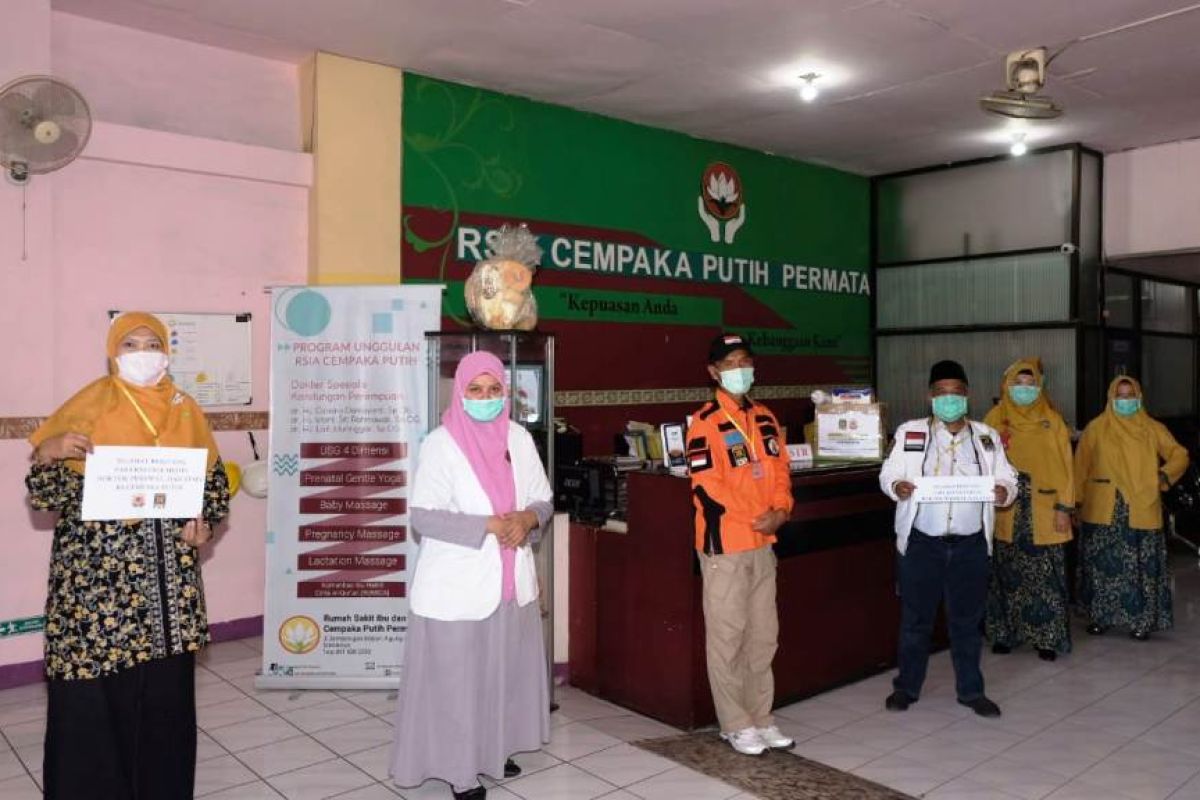 PKS urges government to save, protect Indonesian medical workers