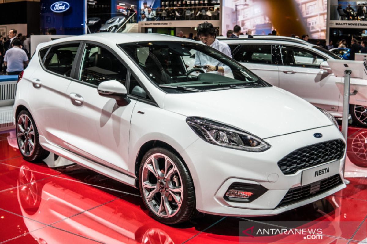 FMC tarik 268.000 mobil karena masalah pintu, termasuk Ford Fiesta