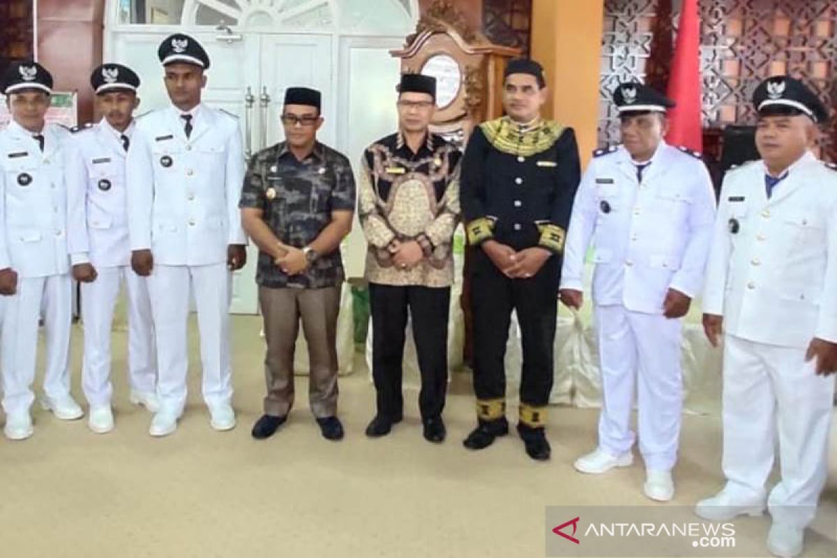 Bupati Aceh Jaya minta geusyik sisihkan dana desa untuk penanganan COVID-19