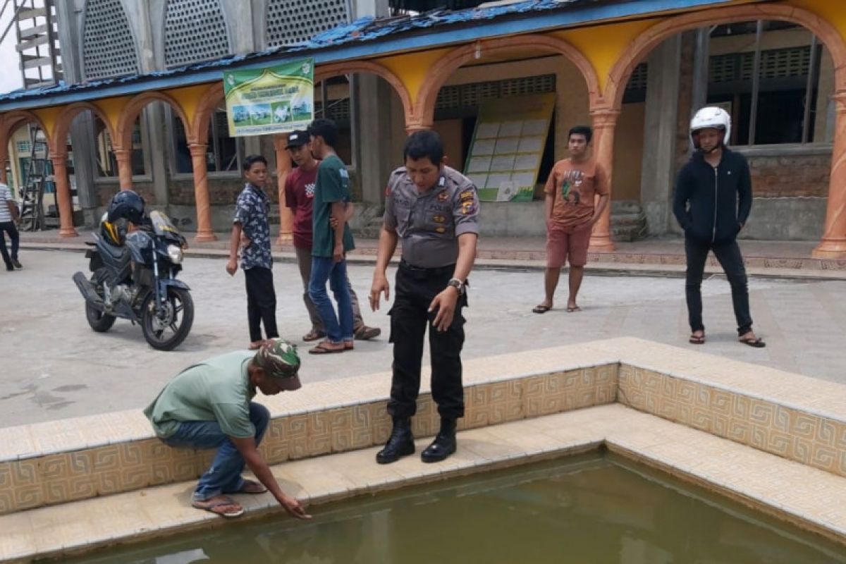 Bocah empat tahun di Inhil tewas tenggelam di sumur masjid, begini kronologinya