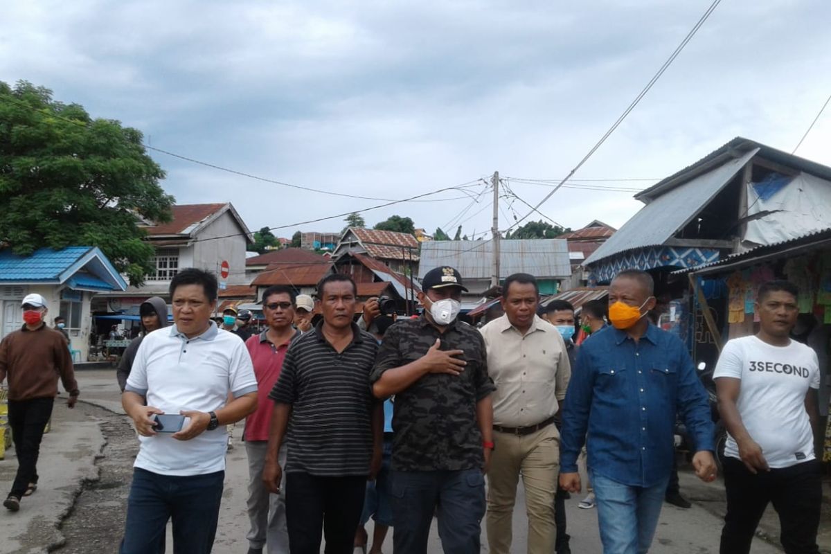 Pemkot Baubau sidak pasar pastikan ketersediaan sembako