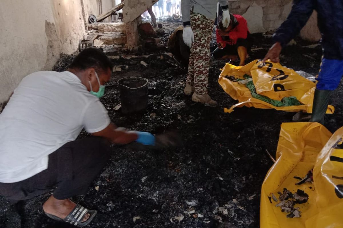 Polisi identifikasi satu jenazah korban kebakaran di Ambon