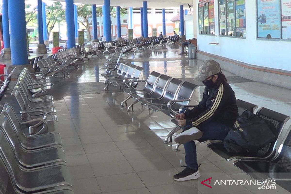 Angkutan AKP di Terminal Mengwi tetap beroperasi