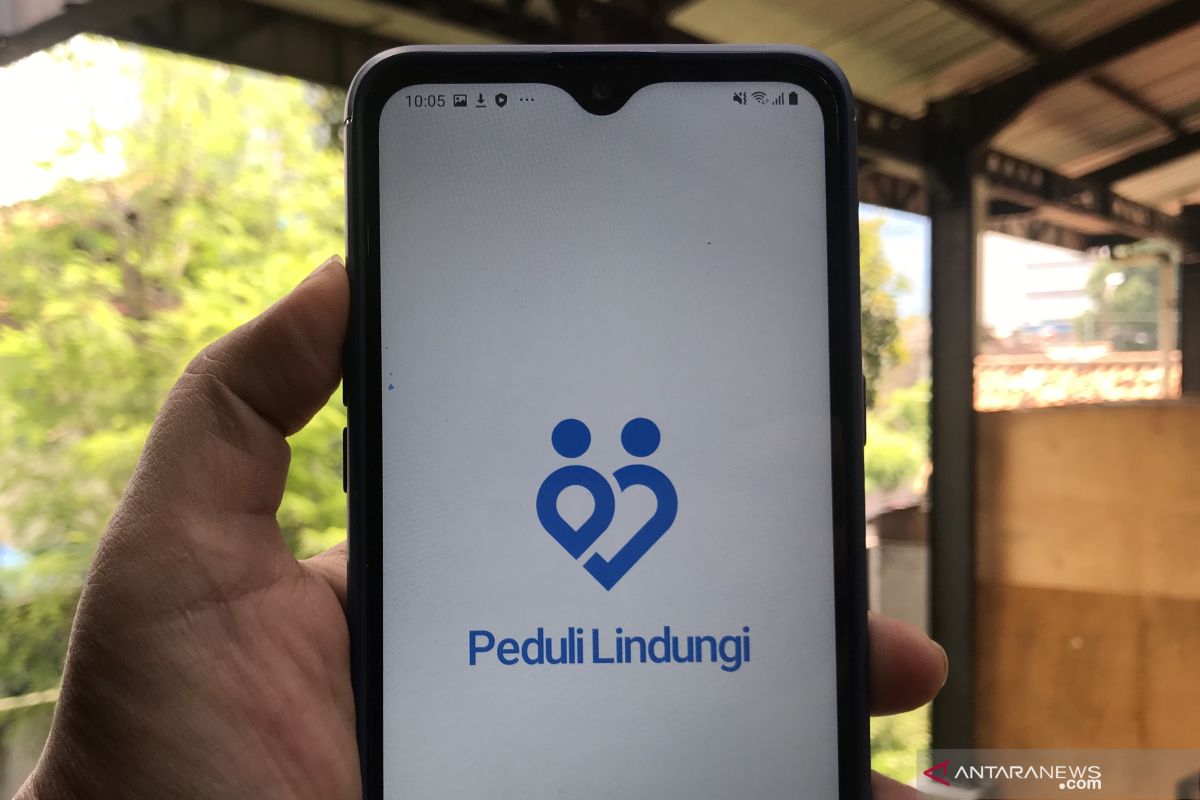 Cara aplikasi Peduli Lindungi memutus rantai penularan COVID-19