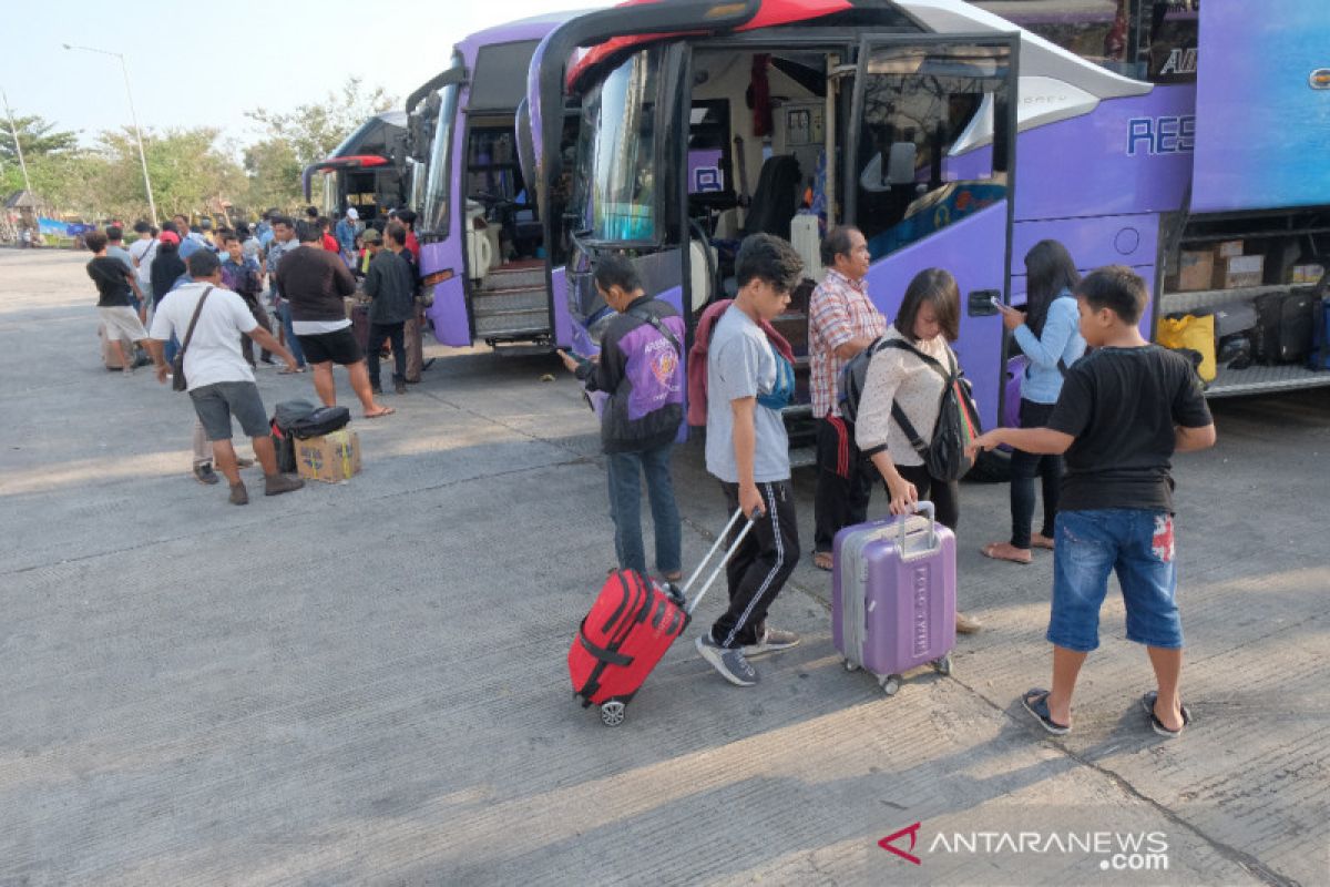 Jumlah penumpang di Terminal Mengwi turun 70 persen