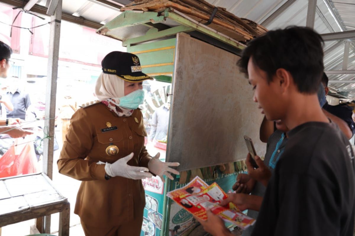 Bupati Tulangbawang Winarti keluarkan kebijakan cegah COVID-19