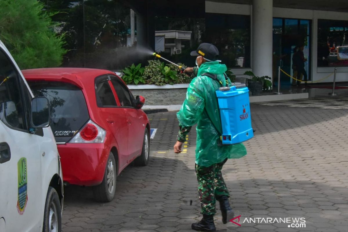 Pasien positif corona di Karawang bertambah jadi 13 orang