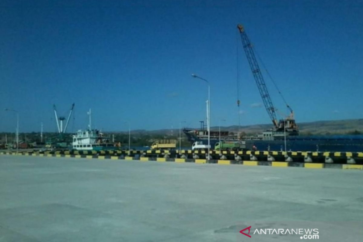 Sumba Timur tutup akses Pelabuhan Waingapu untuk kapal penumpang